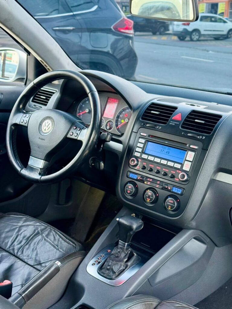 Volkswagen Jetta Variant 2.5 20V 170cv Tiptronic 2009